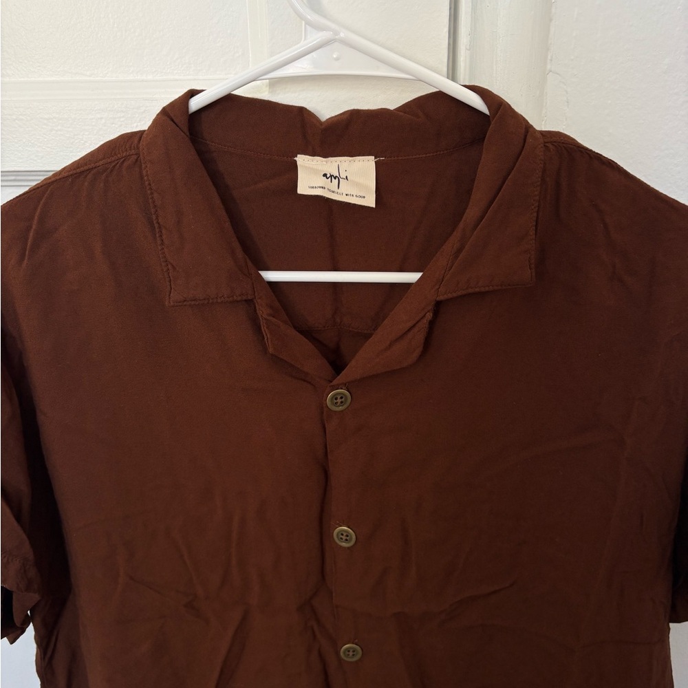 Ambi Short Sleeve Button-Up Shirt - Picture 2 of 3